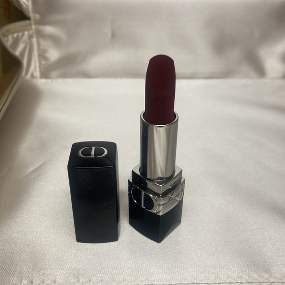 Dior Rouge Dior Refillable Lipstick in Midnight Velvet 973 - Picture 4 of 5
